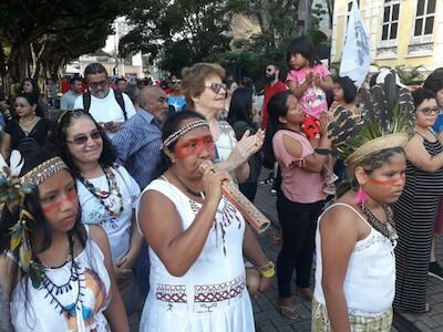 Indígenas se mobilizam em Manaus contra MP 870