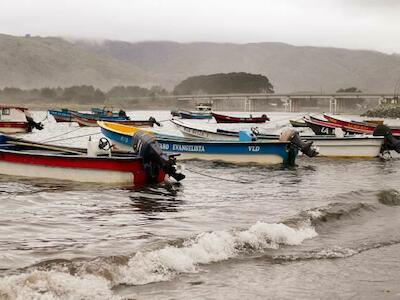 Tras casi 30 años de disputa, en marzo de este año, el Ministerio de Defensa rechazó la concesión marítima solicitada por Celulosa Arauco, frenando un proyecto de ducto al mar que amenazaba con contaminar y afectar las actividades pesqueras. Foto: Tamara Hidalgo Porzio