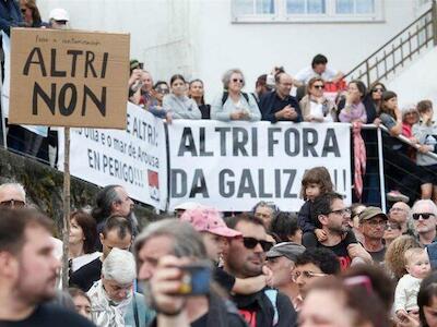 La pastera Altri compromete el futuro de Galiza