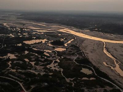 Minería ilegal acelera crisis climática y amenaza derechos humanos en la Amazonía, alerta nuevo informe regional