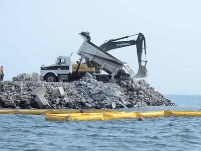 Pese a la sentencia de la SCJN, autoridades impulsan nuevas obras en el puerto de Veracruz que amenazan arrecifes y ecosistemas terrestres