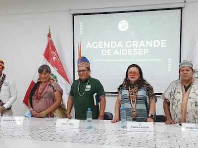 Oswaldo Juep, Pdte. de Codepisam; y dirigentes nacionales Teresita Antazú; Jorge Pérez, Tabea Casique y Julio Cusurichi. Foto: Servindi