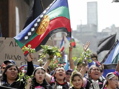 ¿Qué cuidan las mujeres originarias? La necesidad de abordar los cuidados comunitarios desde los territorios