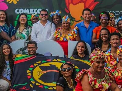 Los territorios quilombolas se formaron durante la época de esclavitud en Brasil. La palabra de origen africano se refiere a las aldeas conformadas por quienes huyeron y hallaron refugio en el bosque amazónico. Foto: cortesía Cíntia Mattos / Malungu  Publicado originalmente en Mongabay