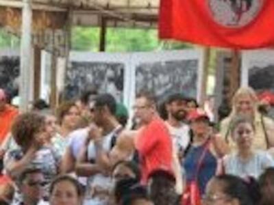 Fortalecimiento de la formación política y la solidaridad internacional