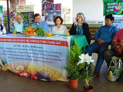 Lanzaron-encuentro-regional-de-agroecologia-6