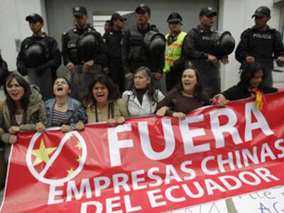 Marcha indígena contra Correa por los recursos naturales