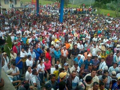 Ni el territorio indígena ni el paro agrario nacional serán vitrinas para la reelección de Santos