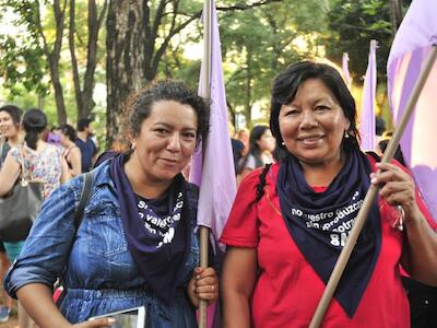 py mujeres