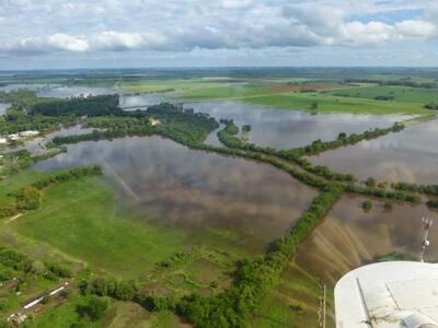 Río Arrecifes desbordado dos foto Carlos Alberto Gizzi