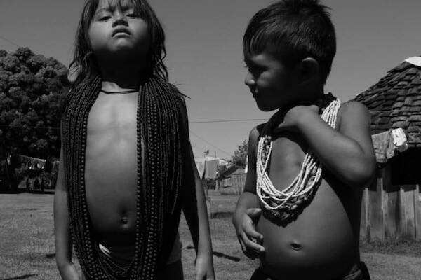 Crianças do povo Rikbaktsa