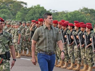 Militarización sin excepción: el Decreto 5554 de Santiago Peña