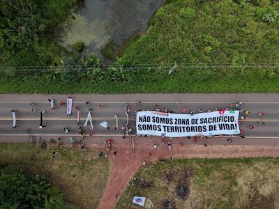Movimientos y organizaciones sociales latinoamericanas y del Caribe denuncian a los mercados de carbono frente a la COP30
