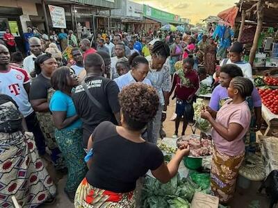 Primero de Mayo en un mercado de Zambia. Por: StreetNet